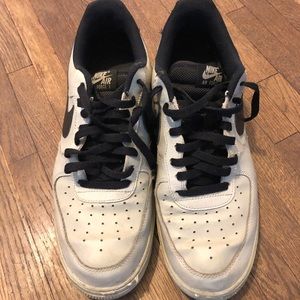 Nike Air Force 1’s Grey/Black